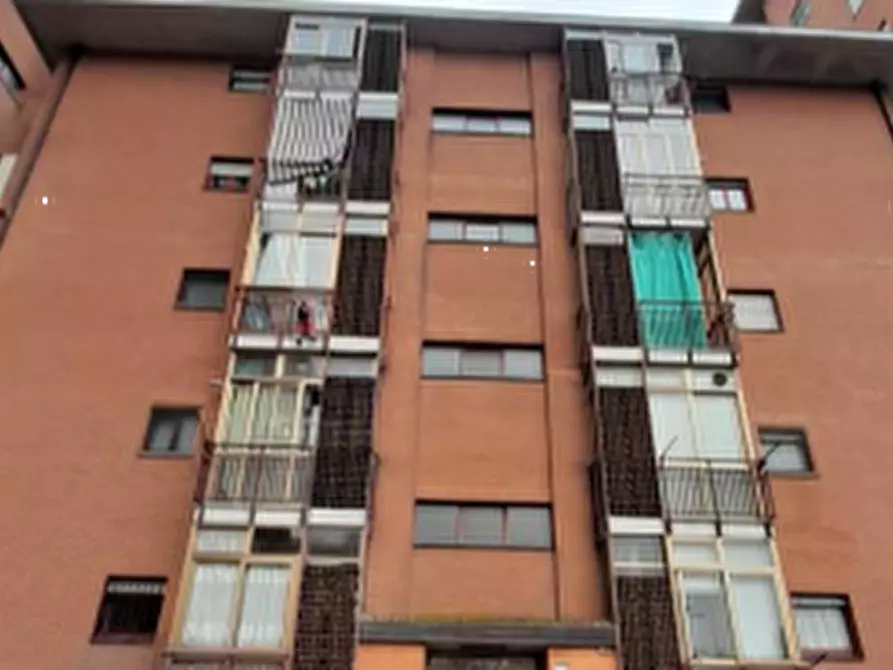Immagine 4 di Appartamento in vendita  in Via Rocco Scotellaro   a Torino