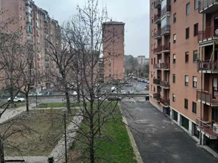 Immagine 5 di Appartamento in vendita  in Via Rocco Scotellaro   a Torino