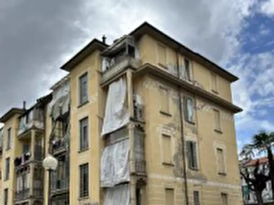 Immagine 3 di Appartamento in vendita  in Via Lauro Rossi a Torino