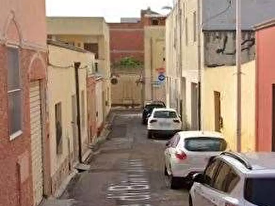 Immagine 5 di Appartamento in vendita  in Via Generale Cantore a Cagliari