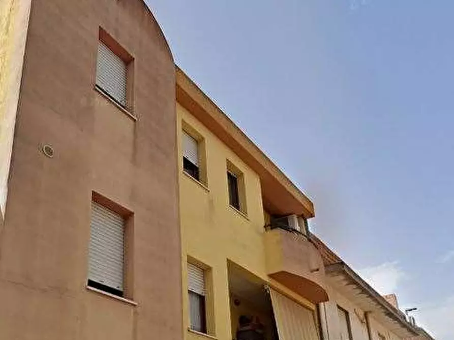 Immagine 1 di Appartamento in vendita  in Via V. Monti a Quartu Sant'elena