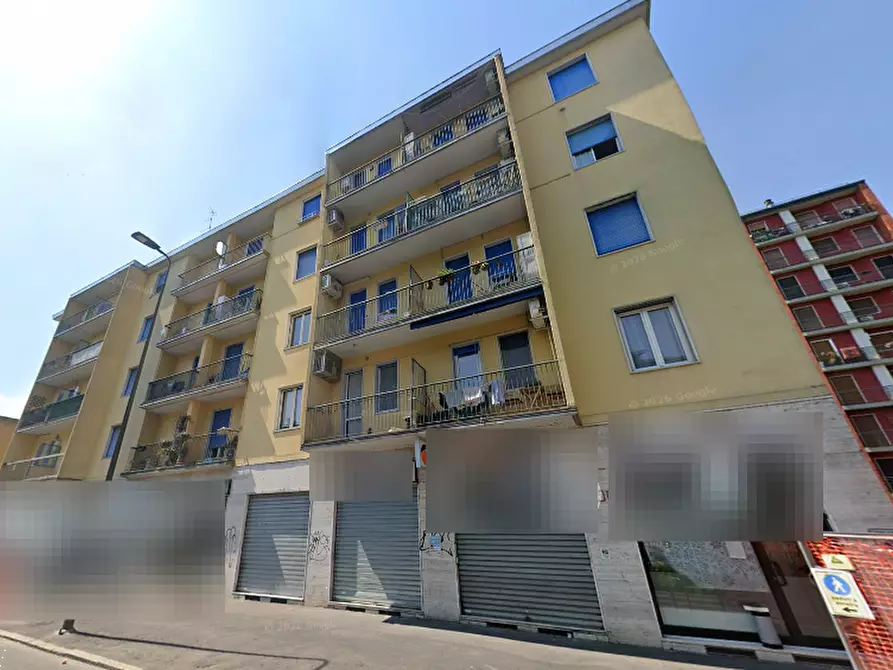 Immagine 1 di Magazzino in vendita  in Via Angelo Inganni a Milano