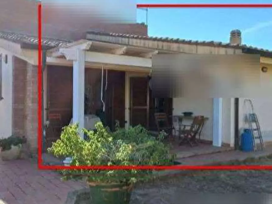 Immagine 1 di Porzione di casa in vendita  in Via Nurra a Quartu Sant'elena