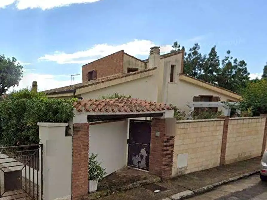 Immagine 1 di Porzione di casa in vendita  in Via Nurra a Quartu Sant'elena