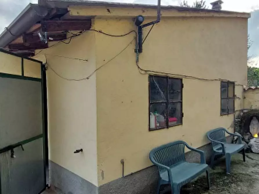 Immagine 2 di Garage in vendita  in Via Bosco Soncina a Monticelli Pavese