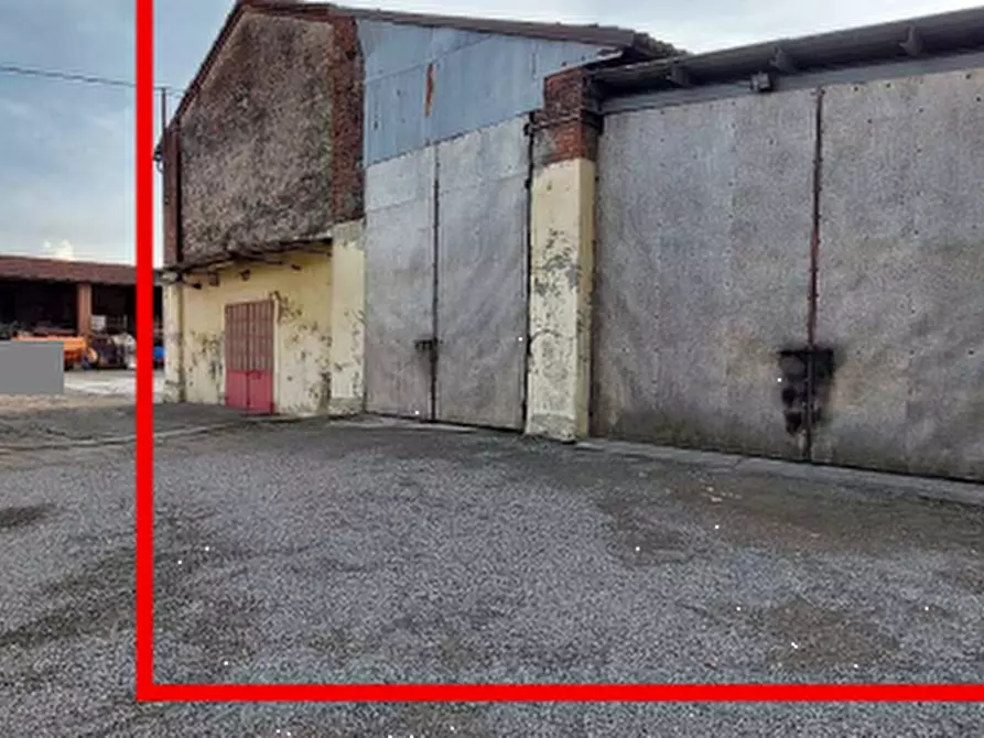 Immagine 1 di Magazzino in vendita  in Via Bosco Soncina a Monticelli Pavese