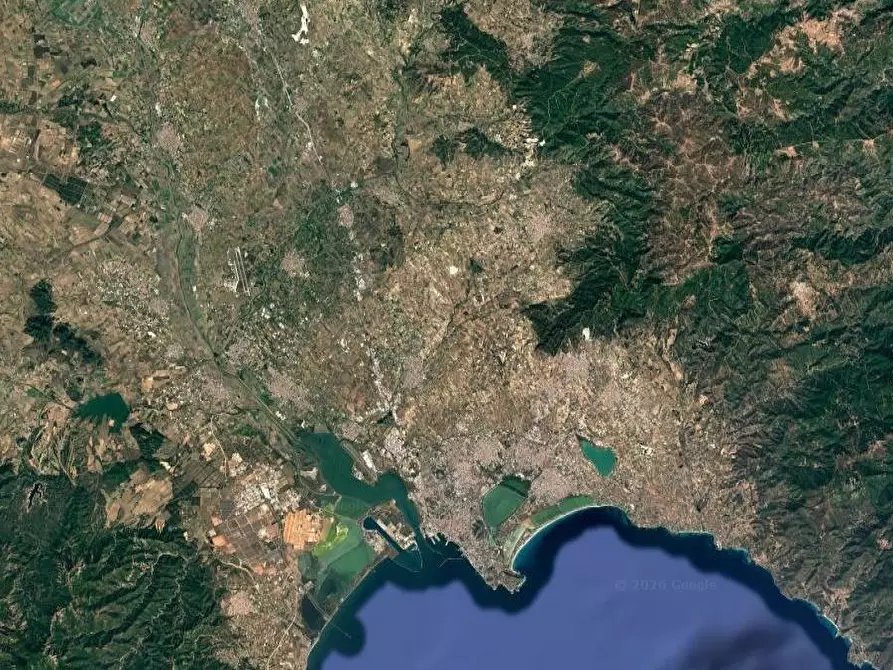 Immagine 7 di Magazzino in vendita  in Via Niccolò Machiavelli  a Cagliari