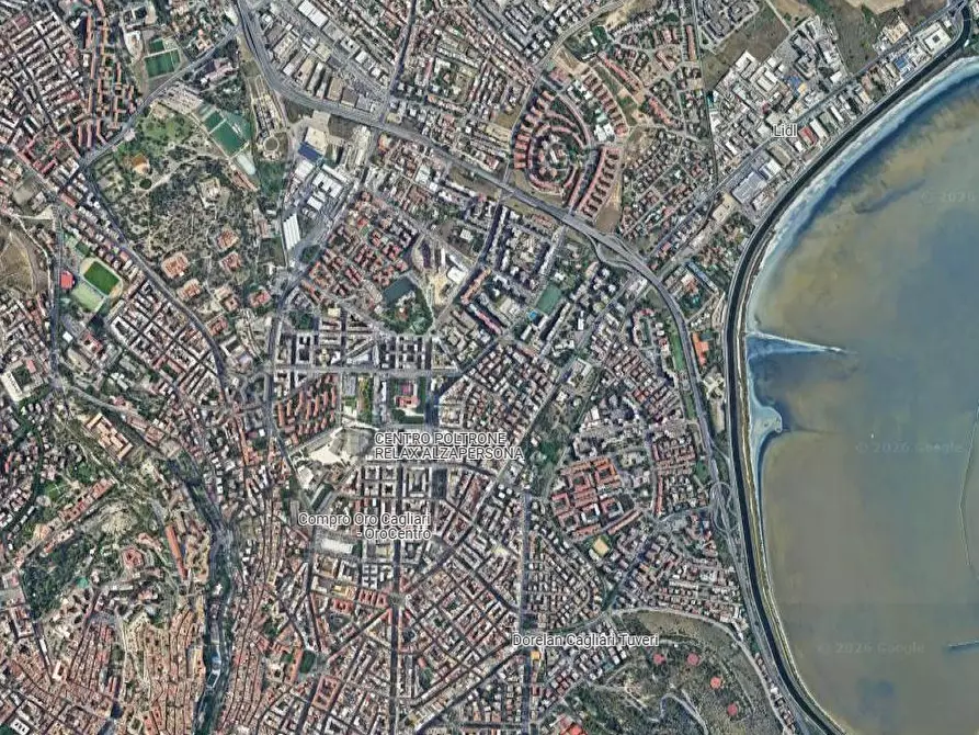 Immagine 9 di Magazzino in vendita  in Via Niccolò Machiavelli  a Cagliari