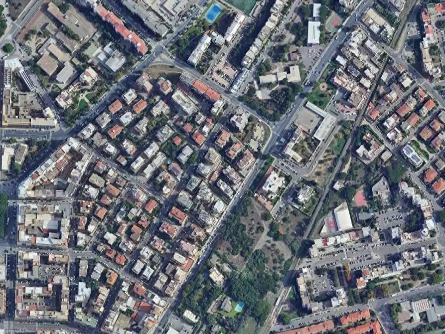 Immagine 11 di Magazzino in vendita  in Via Niccolò Machiavelli  a Cagliari