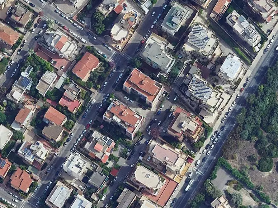 Immagine 13 di Magazzino in vendita  in Via Niccolò Machiavelli  a Cagliari