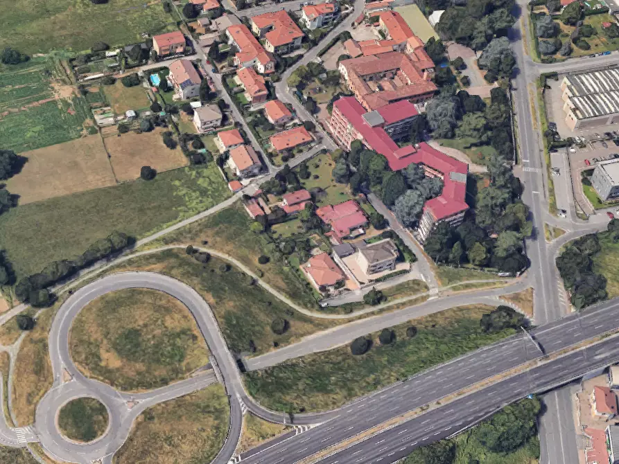 Immagine 15 di Villa in vendita  in via Casentino a Monza