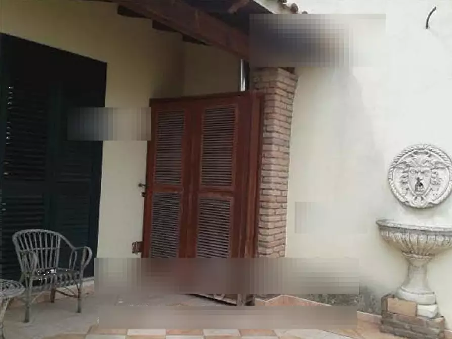 Immagine 2 di Stabile in vendita  in Via Carducci a Guasila