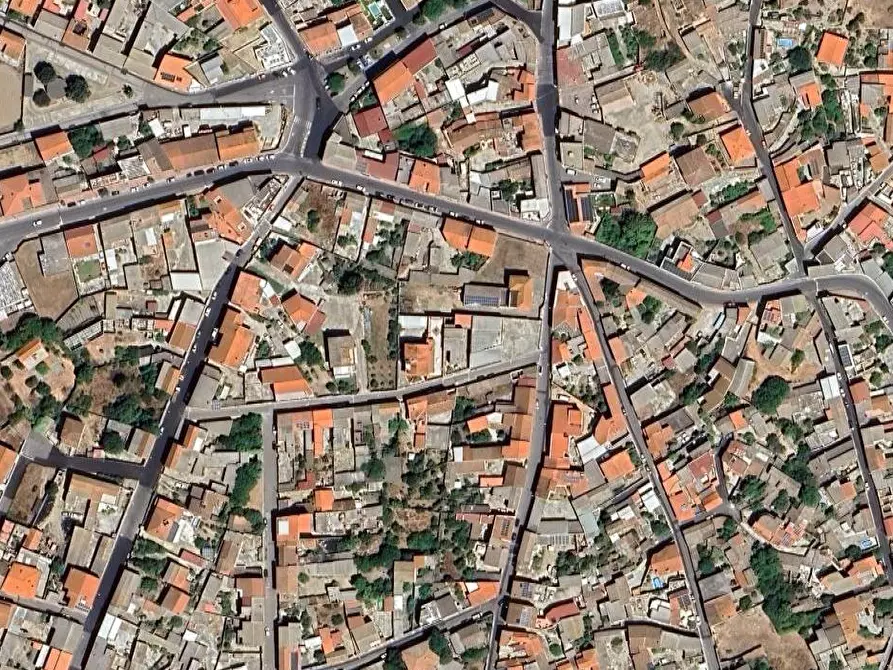 Immagine 15 di Stabile in vendita  in Via Carducci a Guasila