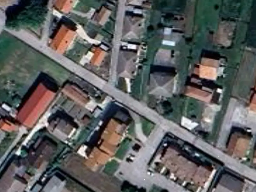 Immagine 11 di Appartamento in vendita  in Via 5 Martiri a Cavarzere