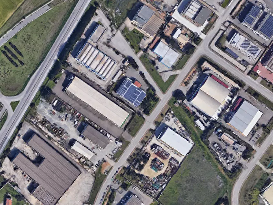 Immagine 22 di Capannone industriale in vendita  in VIA CETTOLINI a Elmas