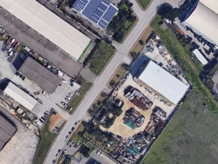 Immagine 24 di Capannone industriale in vendita  in VIA CETTOLINI a Elmas