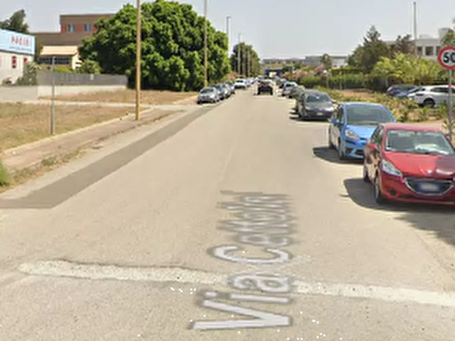 Immagine 17 di Capannone industriale in vendita  in VIA CETTOLINI a Elmas