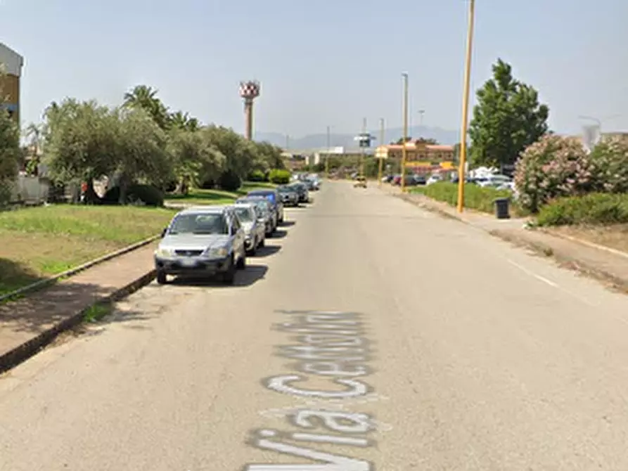 Immagine 16 di Capannone industriale in vendita  in VIA CETTOLINI a Elmas