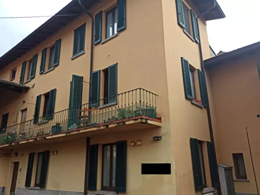 Immagine 2 di Appartamento in vendita  in Via Risorgimento a Longone Al Segrino