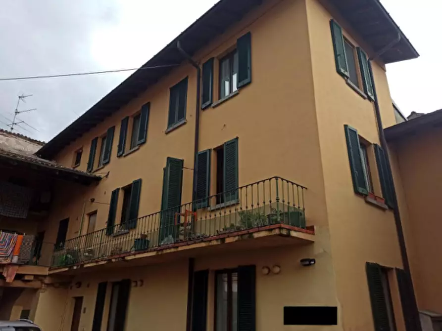 Immagine 1 di Appartamento in vendita  in Via Risorgimento a Longone Al Segrino