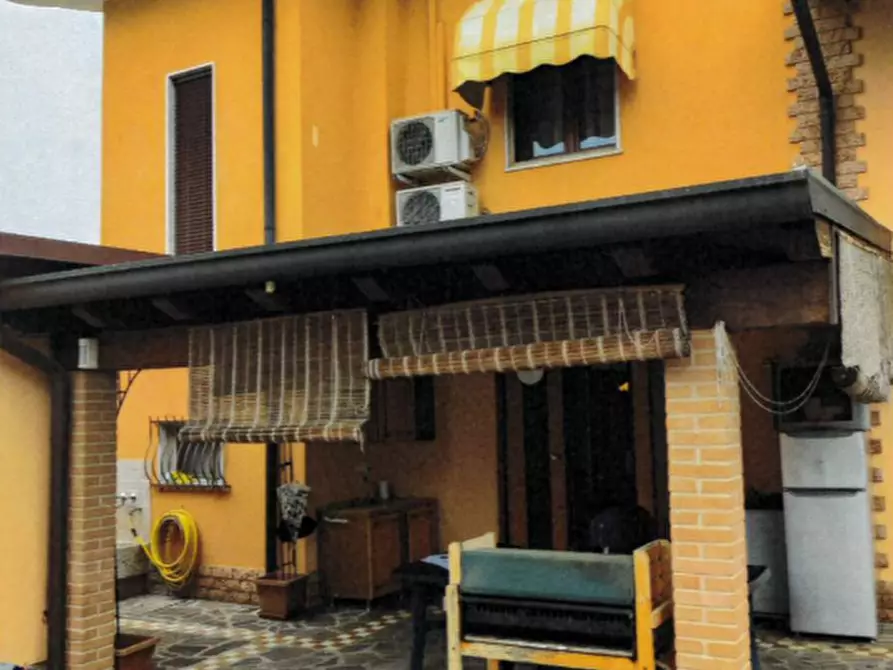 Immagine 2 di Appartamento in vendita  in Via Cesure a Castel D'ario