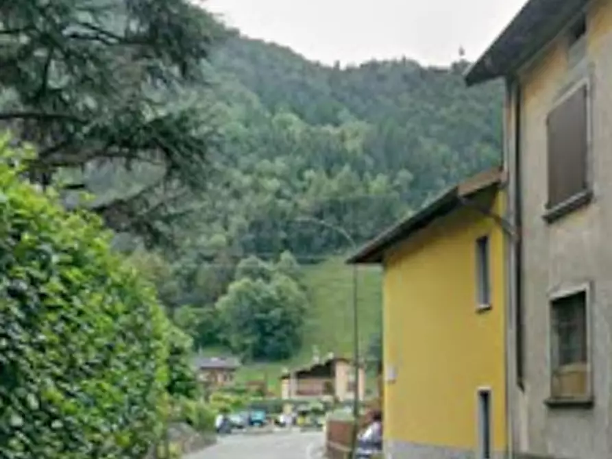 Immagine 6 di Appartamento in vendita  in Via Bruco a Piario