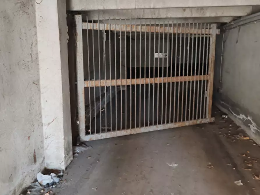Immagine 1 di Magazzino in vendita  in Via Pietro Nenni a Borgo Virgilio