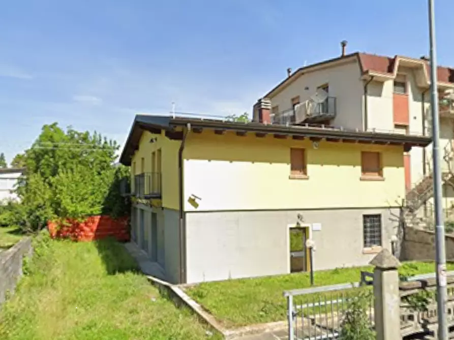 Immagine 3 di Ufficio in vendita  in Via Filippo Turati a Pavullo Nel Frignano