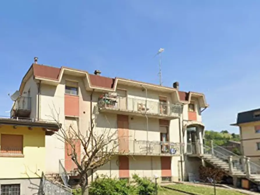 Immagine 11 di Appartamento in vendita  in Via Filippo Turati a Pavullo Nel Frignano