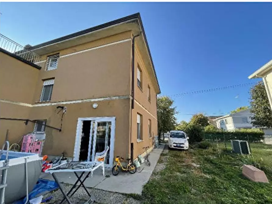 Immagine 4 di Porzione di casa in vendita  in Via San Rocco Trignano a San Martino In Rio