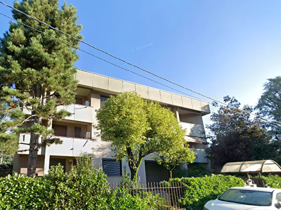 Immagine 11 di Appartamento in vendita  in Viale Lombardia  a Legnano