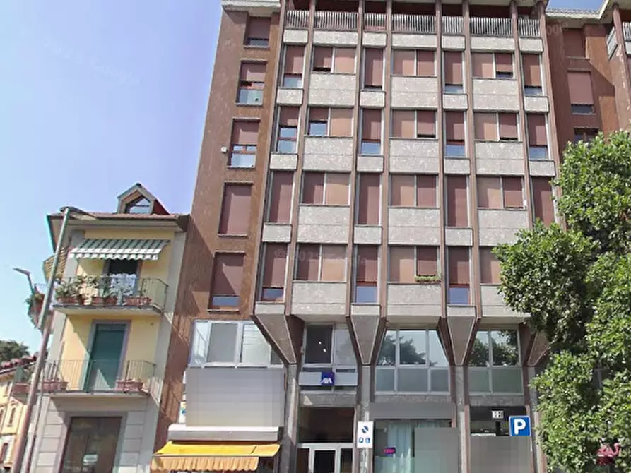 Immagine 7 di Appartamento in vendita  in Piazza Risorgimento a Gallarate