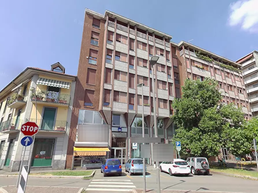 Immagine 9 di Appartamento in vendita  in Piazza Risorgimento a Gallarate
