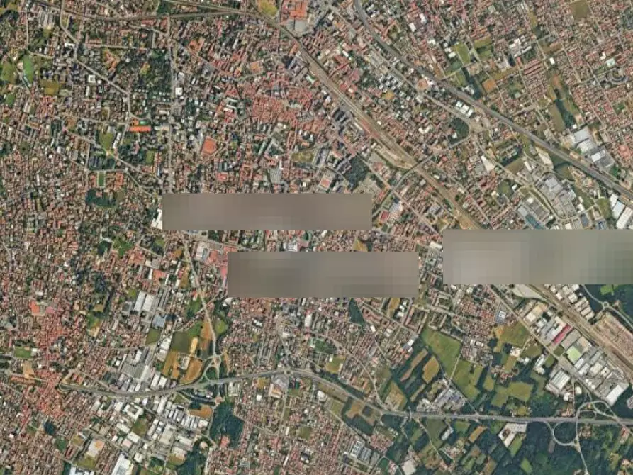 Immagine 5 di Garage in vendita  in Corso Leonardo da Vinci a Gallarate