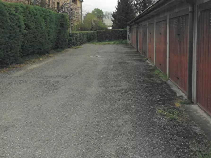 Immagine 7 di Garage in vendita  in Via Vaccari a Maleo