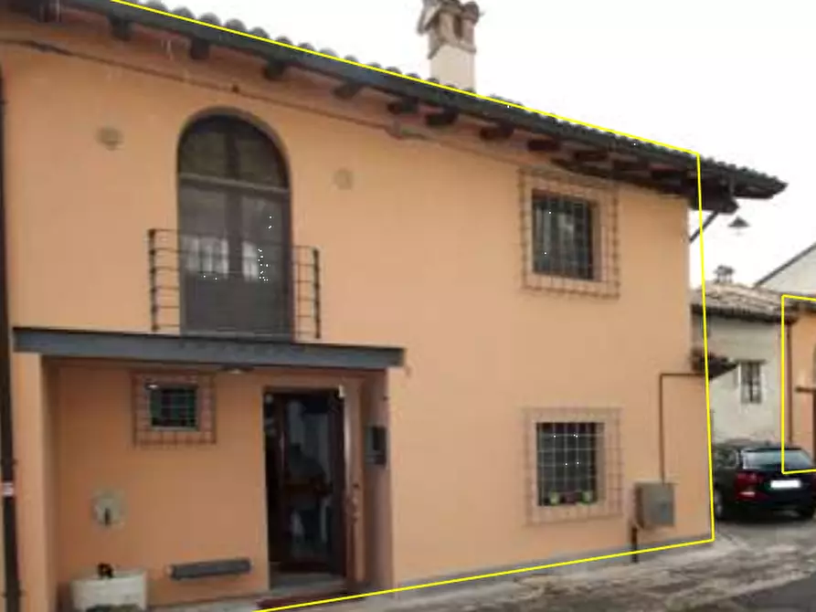 Immagine 5 di Porzione di casa in vendita  in Via Pezzano  a San Polo D'enza