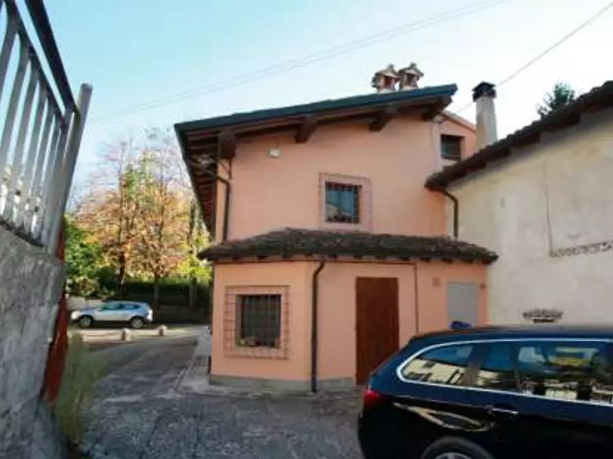 Immagine 7 di Porzione di casa in vendita  in Via Pezzano  a San Polo D'enza