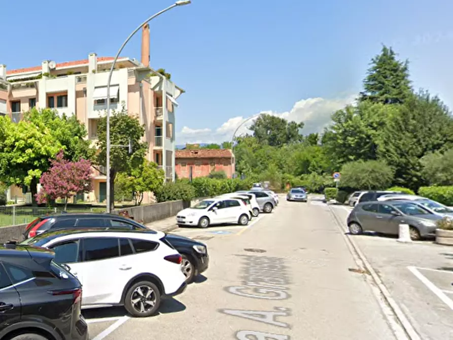 Immagine 4 di Appartamento in vendita  in Via Gramsci  a Conegliano
