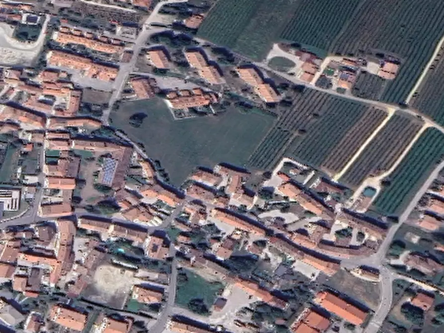 Immagine 22 di Appartamento in vendita  in Via delle Corne a Valdobbiadene