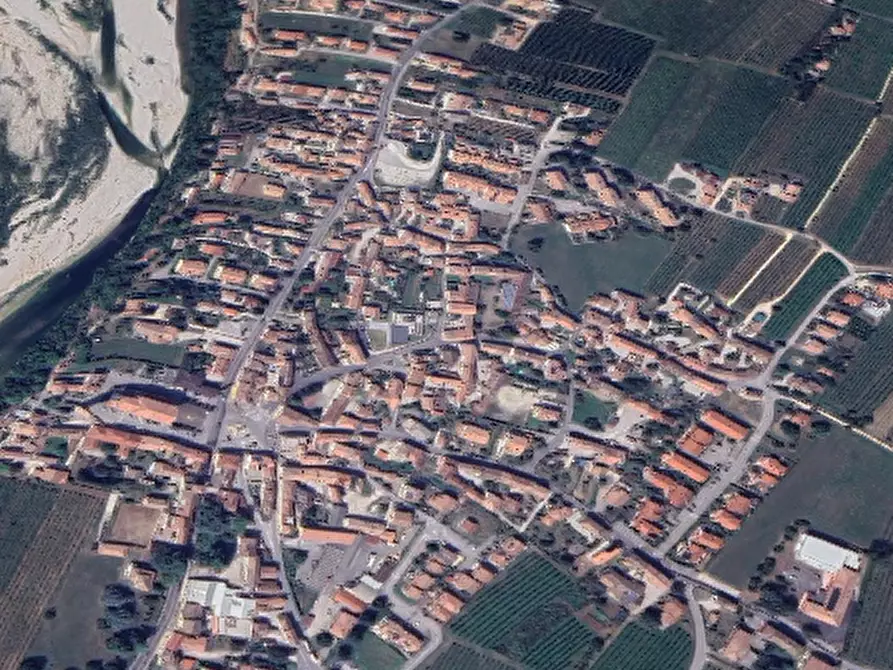 Immagine 25 di Appartamento in vendita  in Via delle Corne a Valdobbiadene