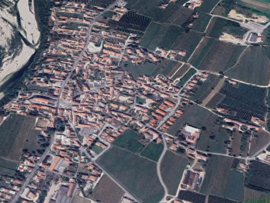 Immagine 26 di Appartamento in vendita  in Via delle Corne a Valdobbiadene
