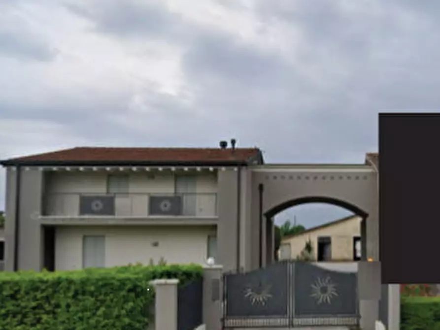 Immagine 17 di Villetta a schiera in vendita  in Via Alcide De Gasperi a Riese Pio x