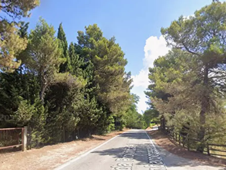 Immagine 10 di Porzione di villa in vendita  in Via Mombaroccio a Cartoceto