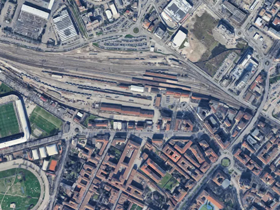 Immagine 2 di Appartamento in vendita  in Viale Francesco Crispi a Modena