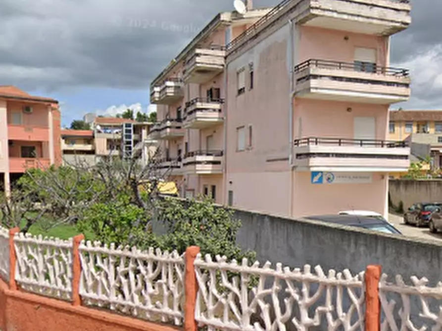 Immagine 2 di Ufficio in vendita  in Via 2 Agosto 1980 a Assemini