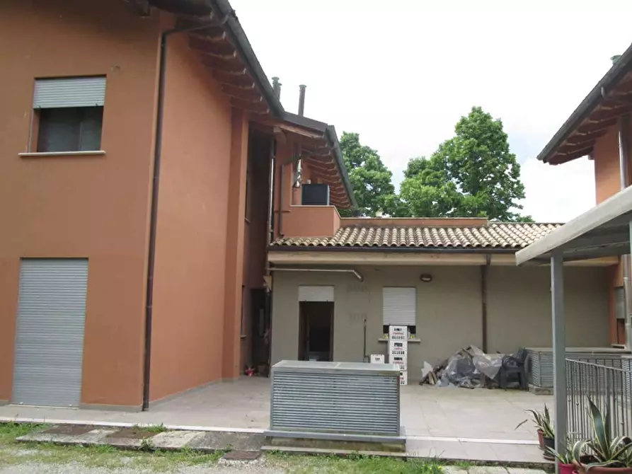 Immagine 2 di Appartamento in vendita  in Via XXIV Maggio a Urbania