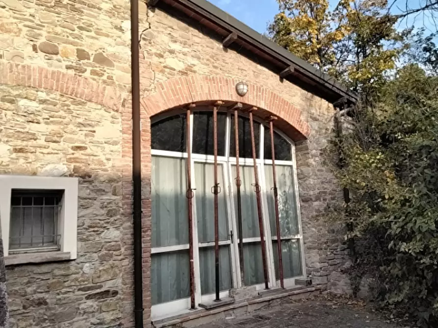 Immagine 2 di Villa in vendita  in Via Radici Sud a Castellarano