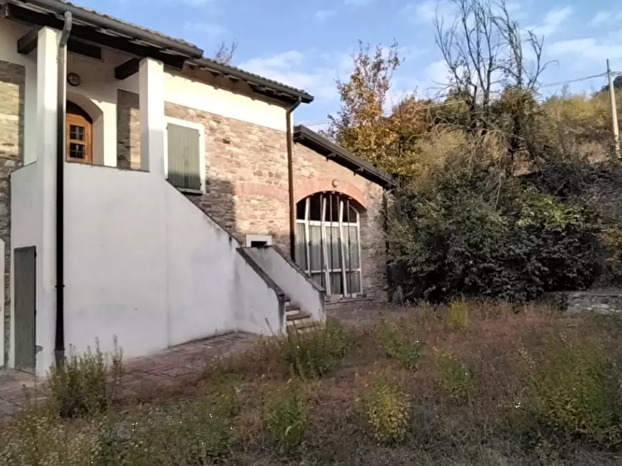 Immagine 3 di Villa in vendita  in Via Radici Sud a Castellarano