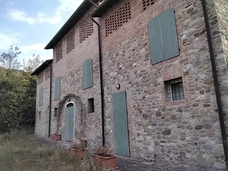 Immagine 6 di Villa in vendita  in Via Radici Sud a Castellarano