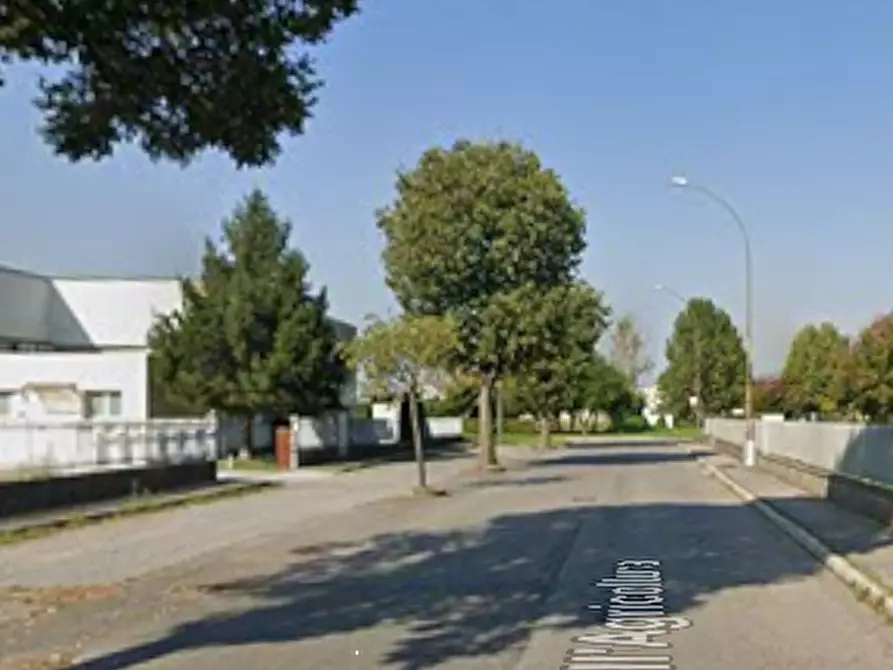 Immagine 8 di Villa in vendita  in Via Civilta' del Lavoro a Verolanuova